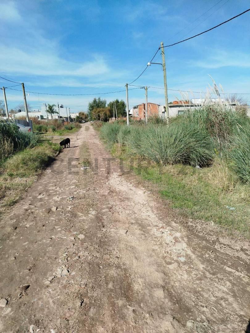 Foto de VENTA DE TERRENO EN MELCHOR ROMERO, LA PLATA. POSIBILIDAD DE, imagen 4