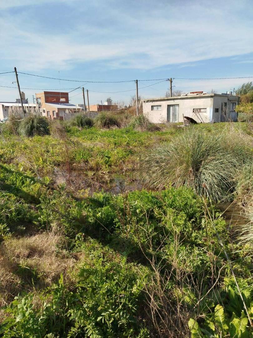 Foto de VENTA DE TERRENO EN MELCHOR ROMERO, LA PLATA. POSIBILIDAD DE, imagen 2