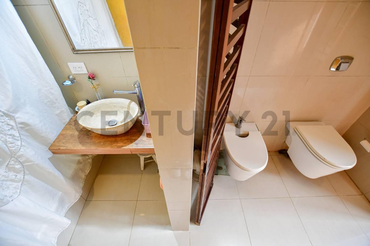 Foto de VENTA CASA 3 DORMITORIOS EN CITY BELL, imagen 5