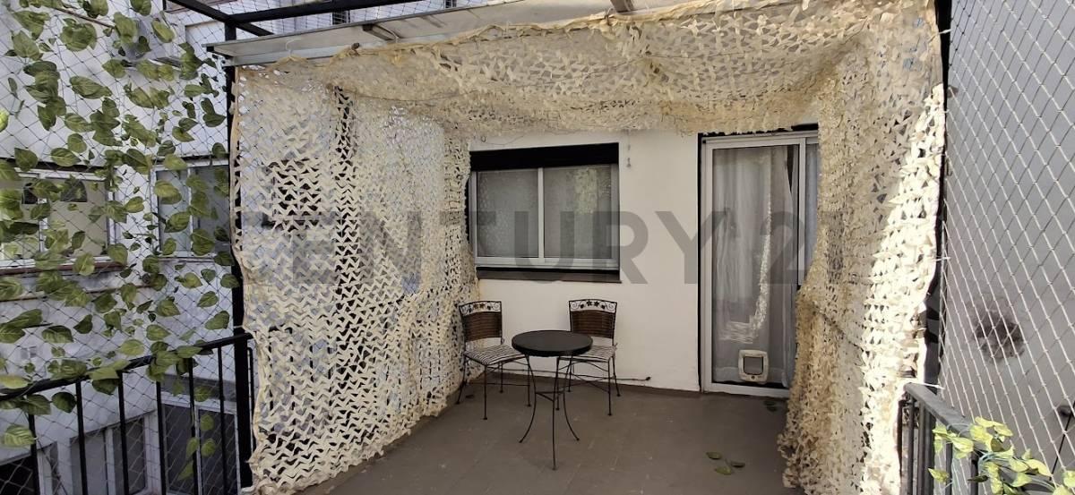 Foto de Vendo departamento, en Recoleta, de 2 ambientes, muy luminoso., imagen 2