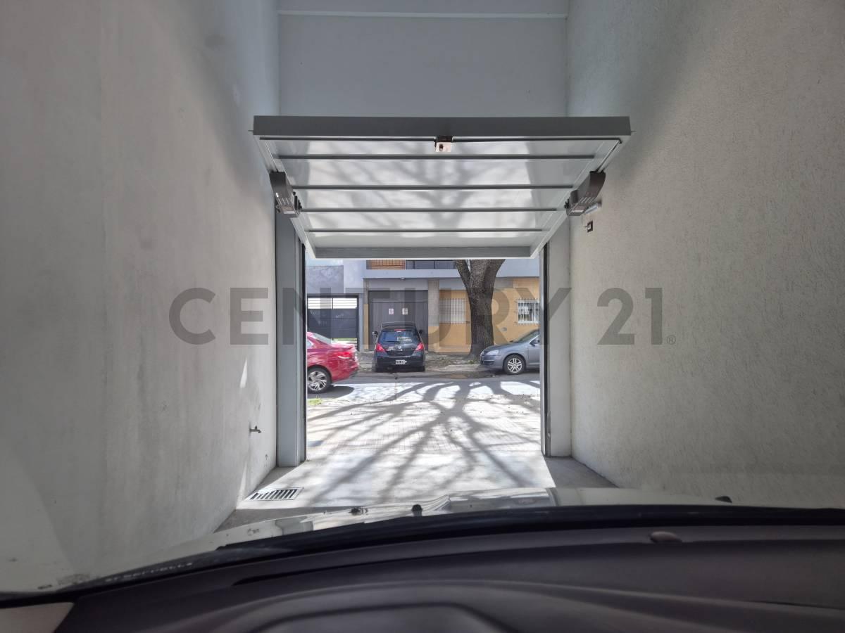 Foto de Cochera en Venta en La Plata, imagen 2