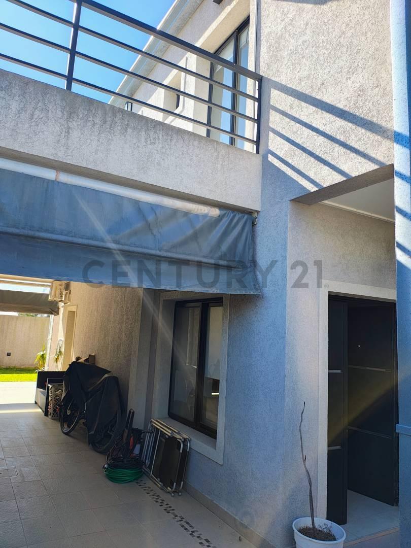 Foto de Casa y Terreno en venta en Etcheverry, imagen 5