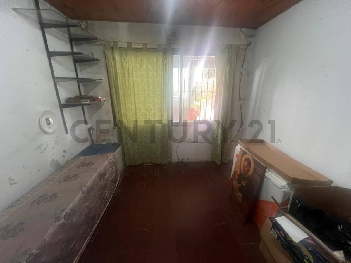 Foto de Casa con local en venta Berazategui, imagen 2