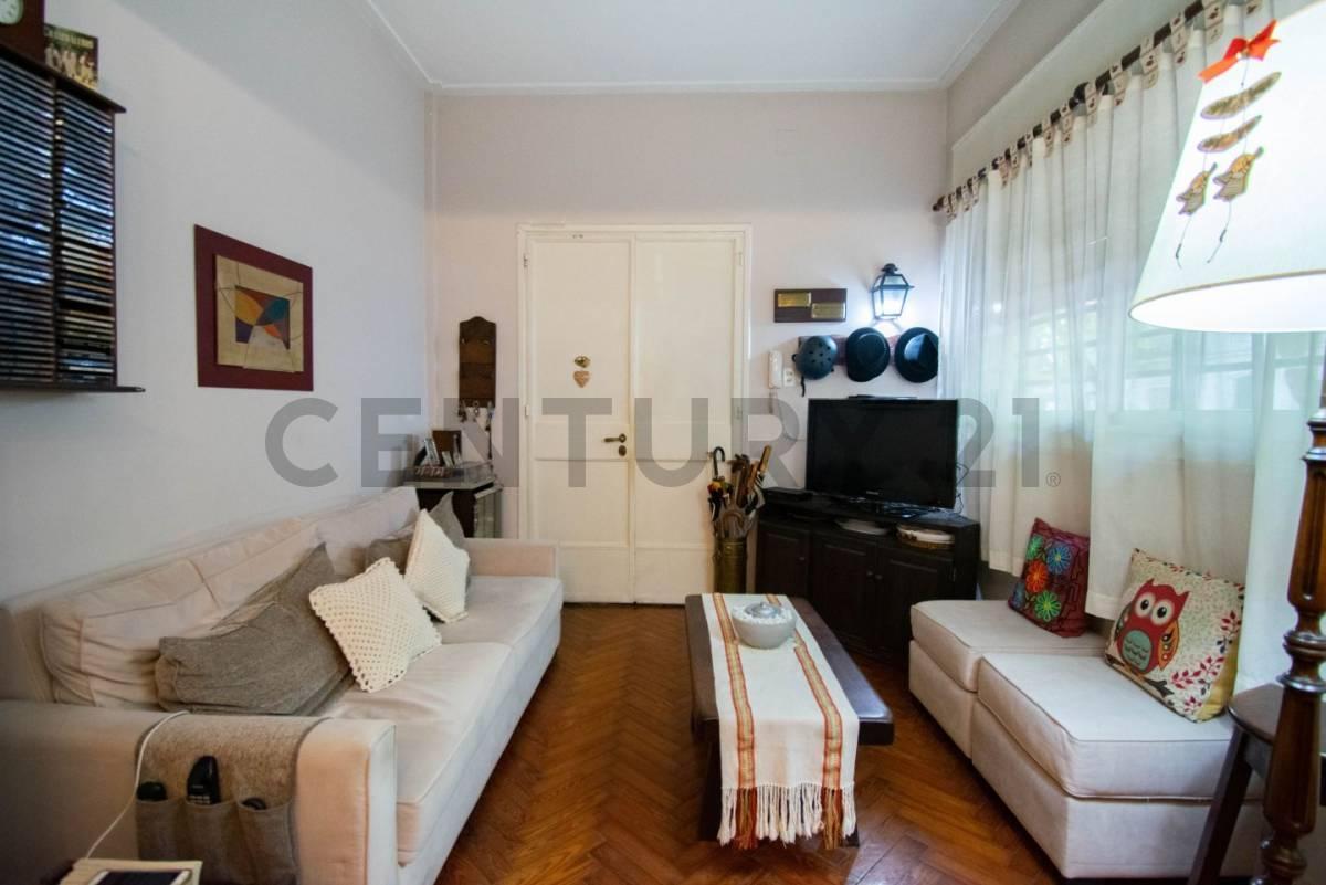Foto de VENTA LA PLATA , Ideal para Desarrolladores/ Inversores10 DORMITORIOS, imagen 3