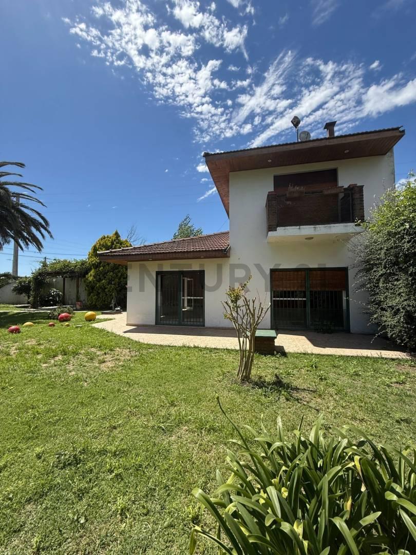 Foto de Casa en venta, sobre lote de 900 mts2, 2 ambientes, quincho, en, imagen 2