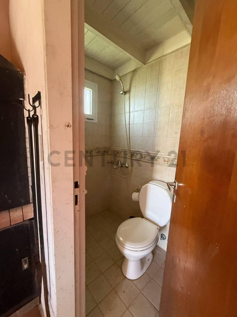 Foto de Casa en venta, sobre lote de 900 mts2, 2 ambientes, quincho, en, imagen 5