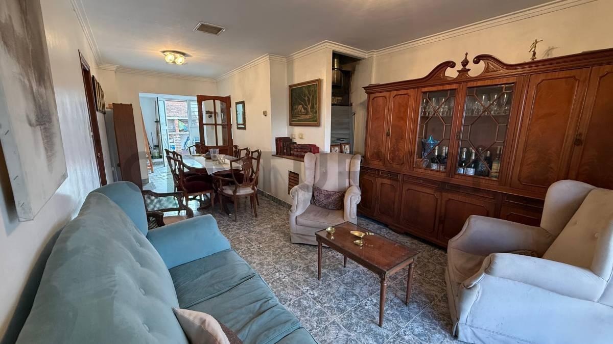 Foto de CASA EN PH DE 3 DORMITORIOS Y PATIO EN VENTA; RINGUELET, imagen 3