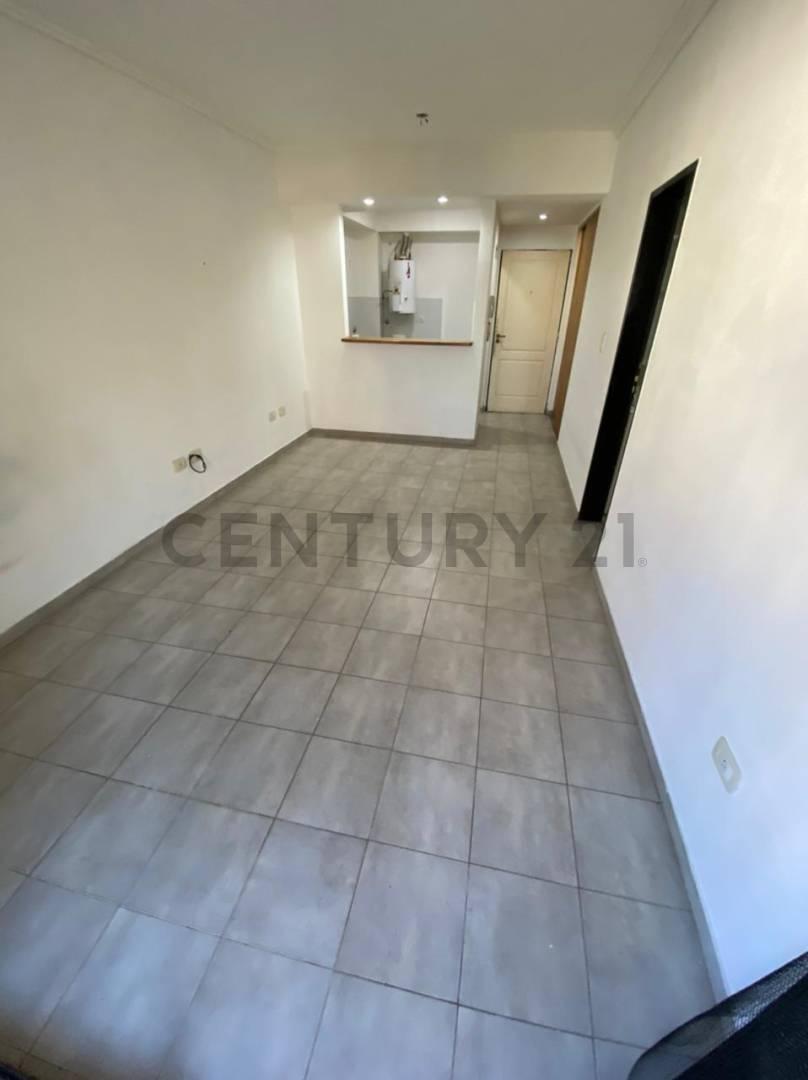 Foto de Venta Monoambiente en La Plata, imagen 1