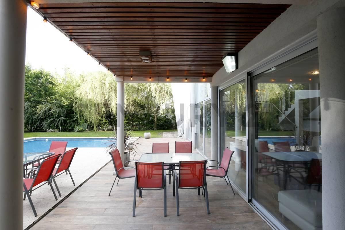 Foto de CASA EN VENTA EN BARRIO GRAND BELL 1 CITY BELL, imagen 2