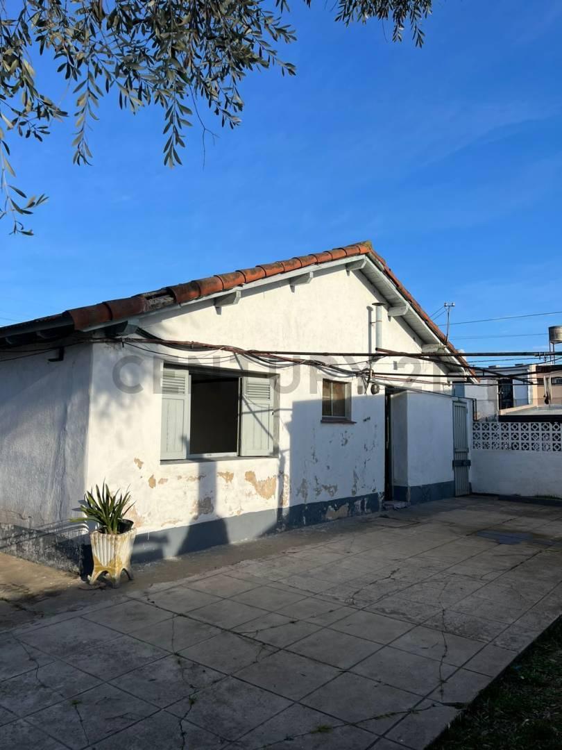 Foto de Casa en Venta en Berisso, imagen 2