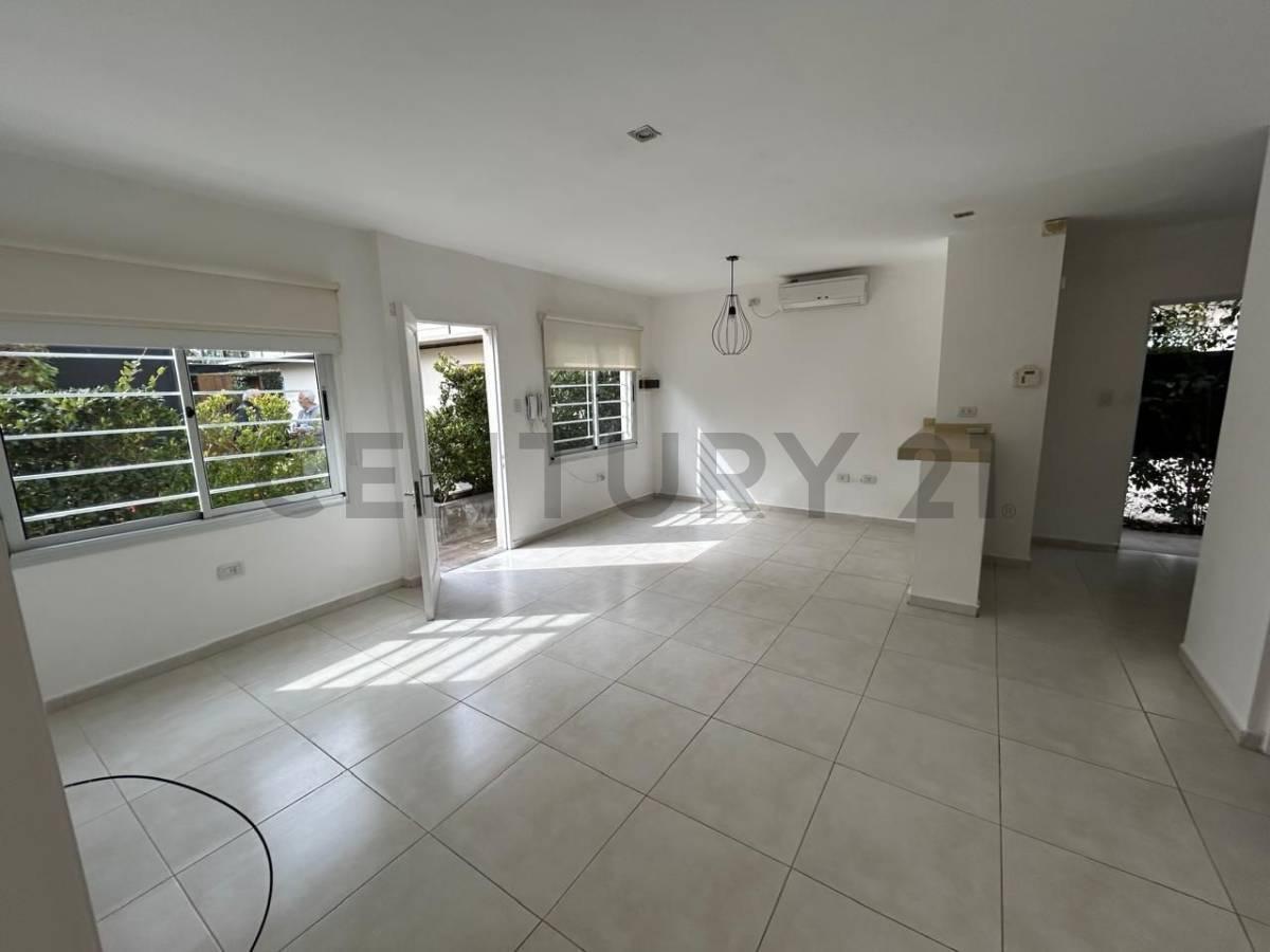 Foto de Venta de Departamento con parque en Lincoln Park - City Bell, imagen 2