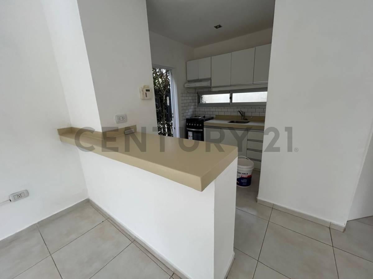 Foto de Venta de Departamento con parque en Lincoln Park - City Bell, imagen 3