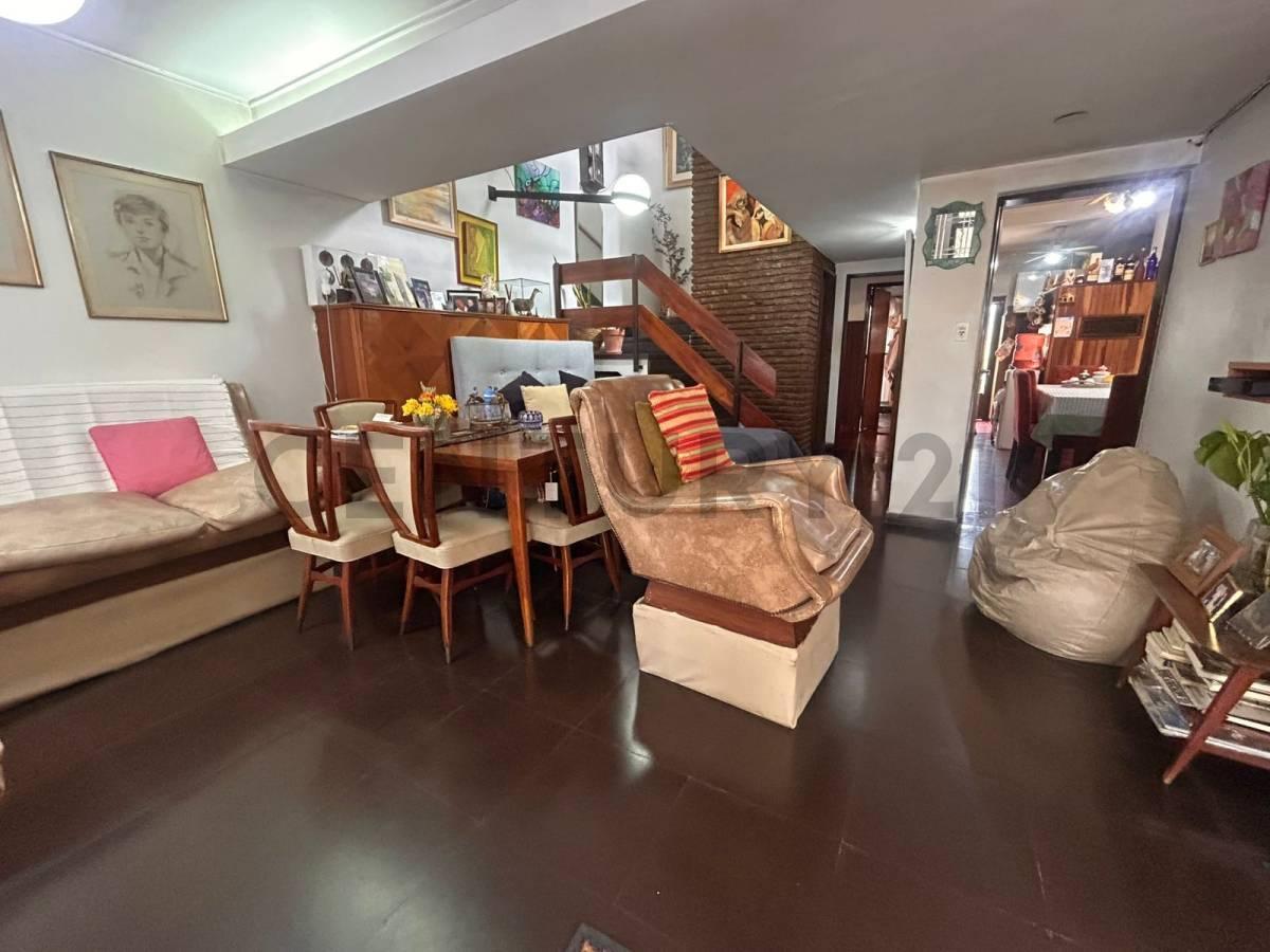 Foto de Venta de PH tipo casa, de 3 Dormitorios y Cochera en La Plata, imagen 2