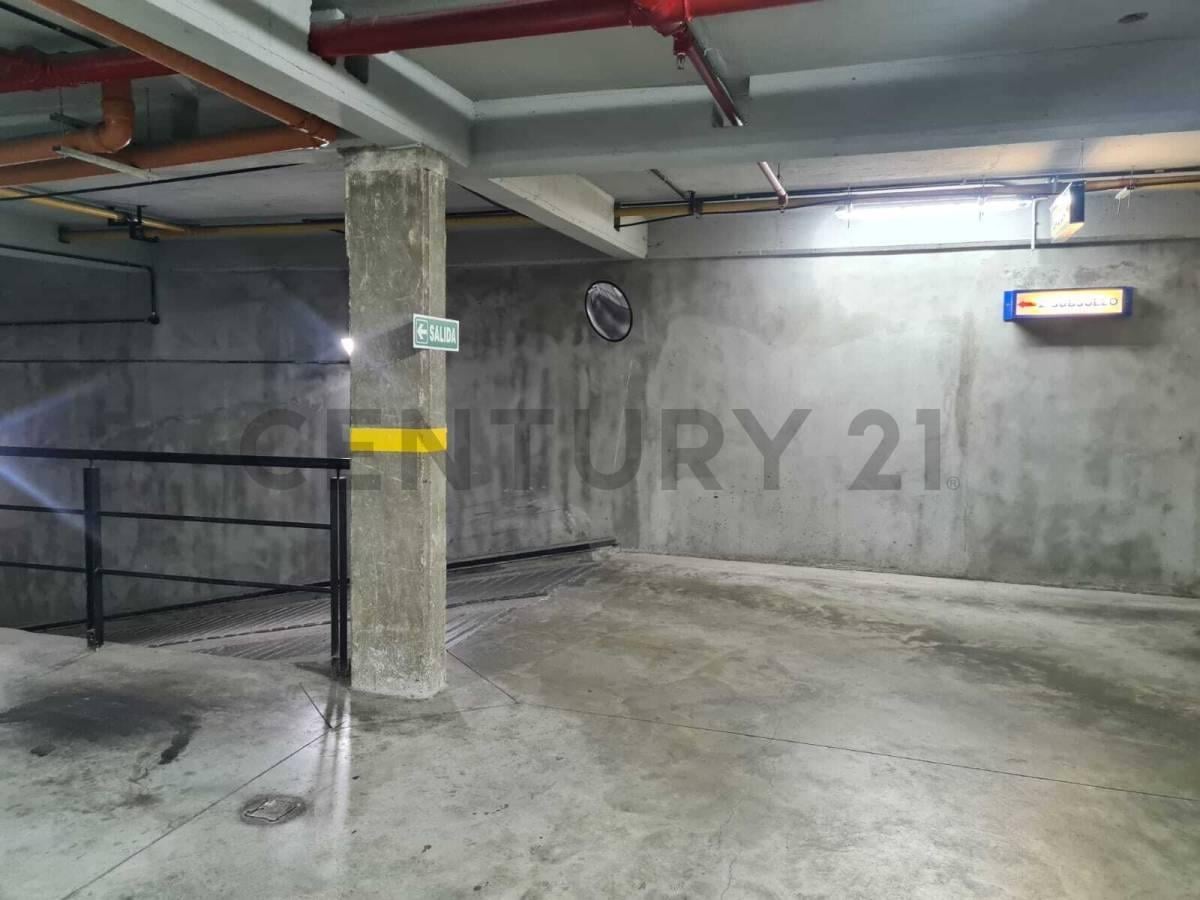 Foto de Venta de Cochera en el Centro de La Plata, imagen 2