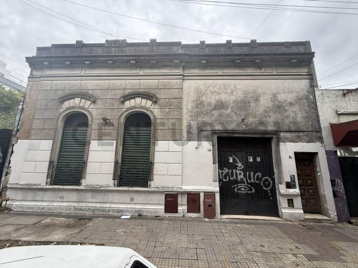 Foto de Venta de Casa a refaccionar / Demoler en La Plata, imagen 1