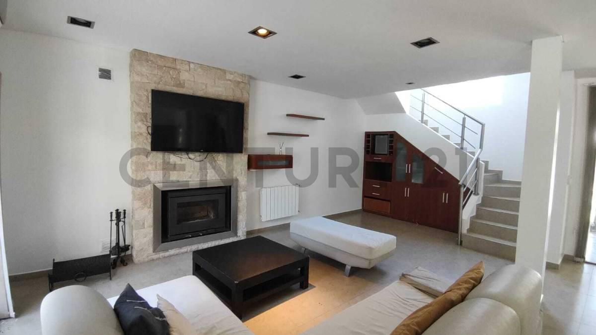Foto de Casas en venta en Miralagos, 3 dormitorios, imagen 2