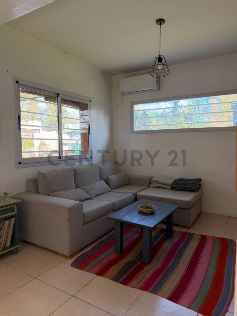 Foto de CASA EN VENTA 4 DORMITORIOS, imagen 2