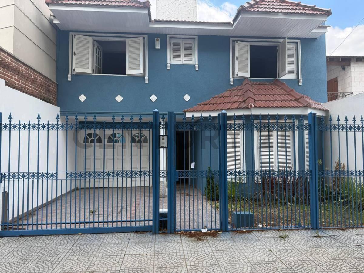Foto de Casa de 3 dormitorios en venta La Plata, imagen 3