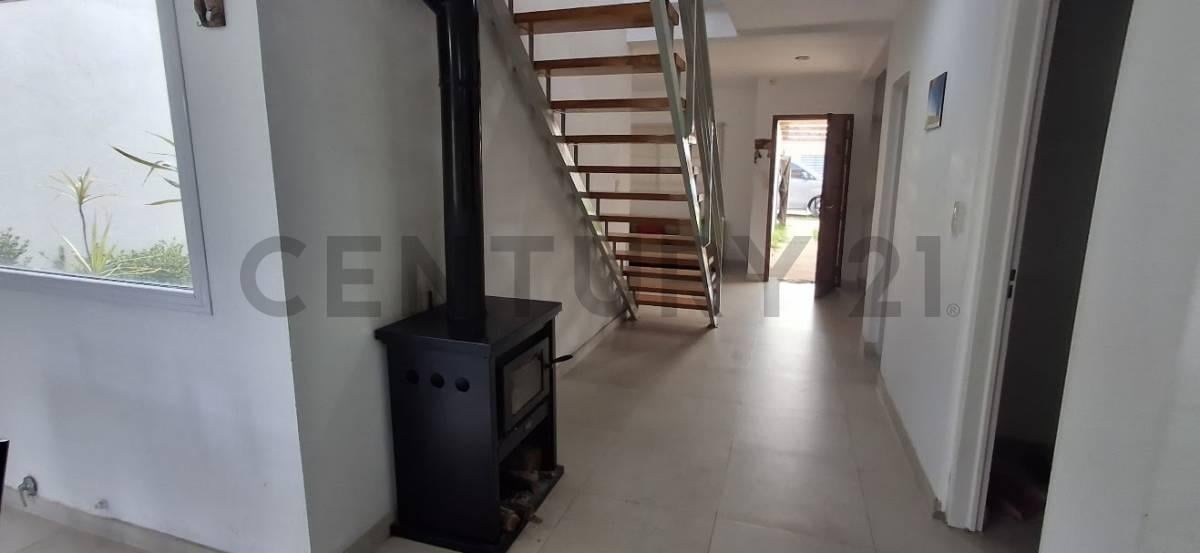Foto de Casa en venta en Sicardi, 2 dormitorios., imagen 3