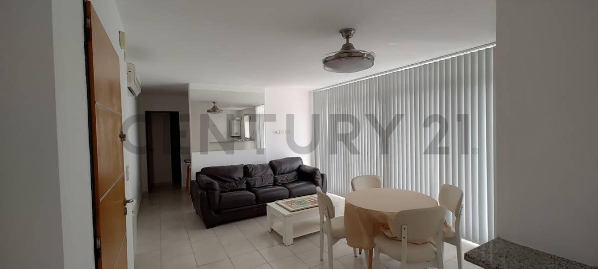 Foto de ALQUILER DEPARTAMENTO AMOBLADO EN LA PLATA, imagen 4