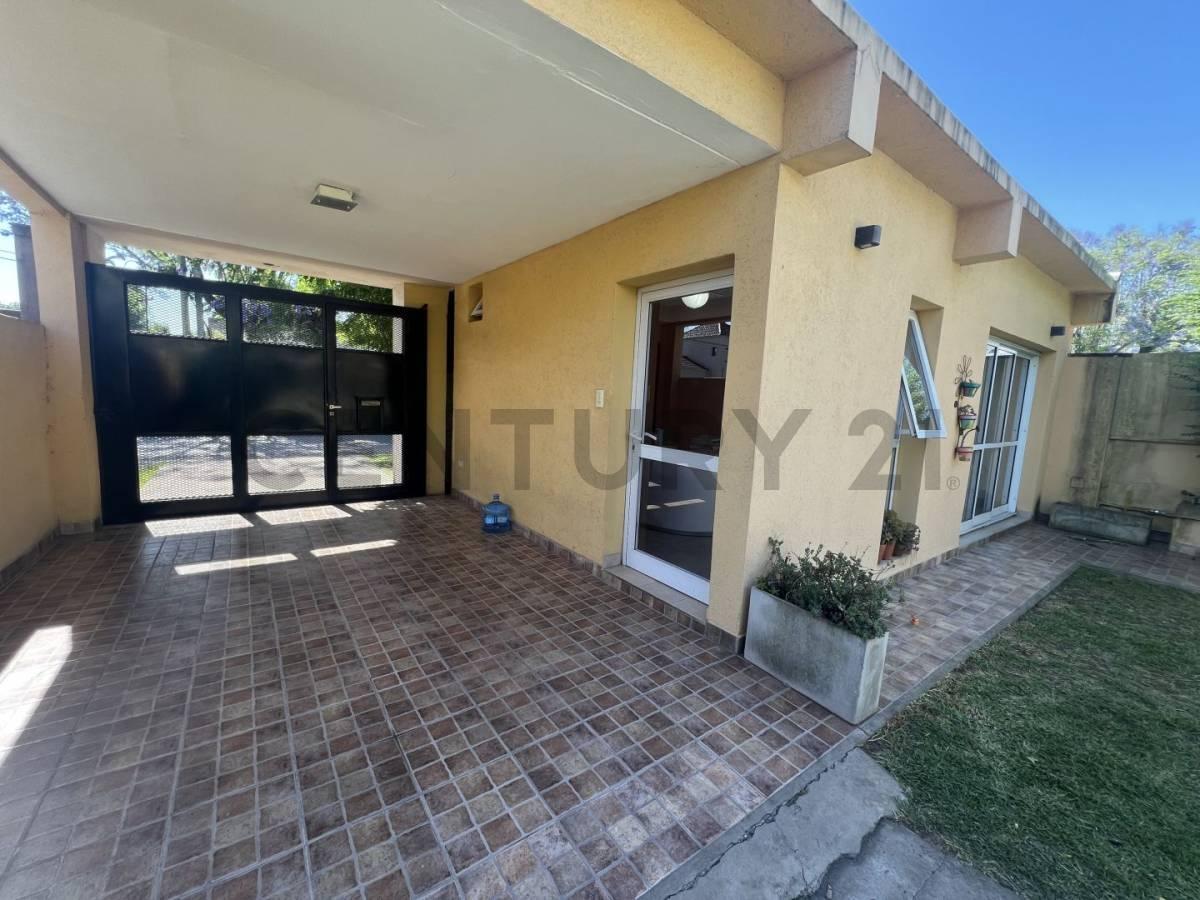 Foto de Casa en venta de 3 dormitorios en Gonnet, imagen 4