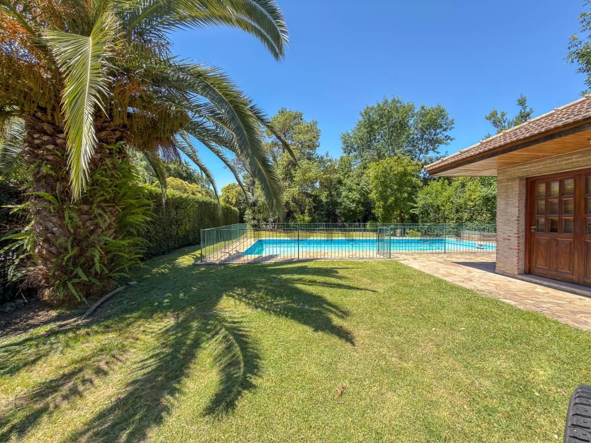 Foto de Casa en venta de 3 dormitorios en Gonnet, imagen 2