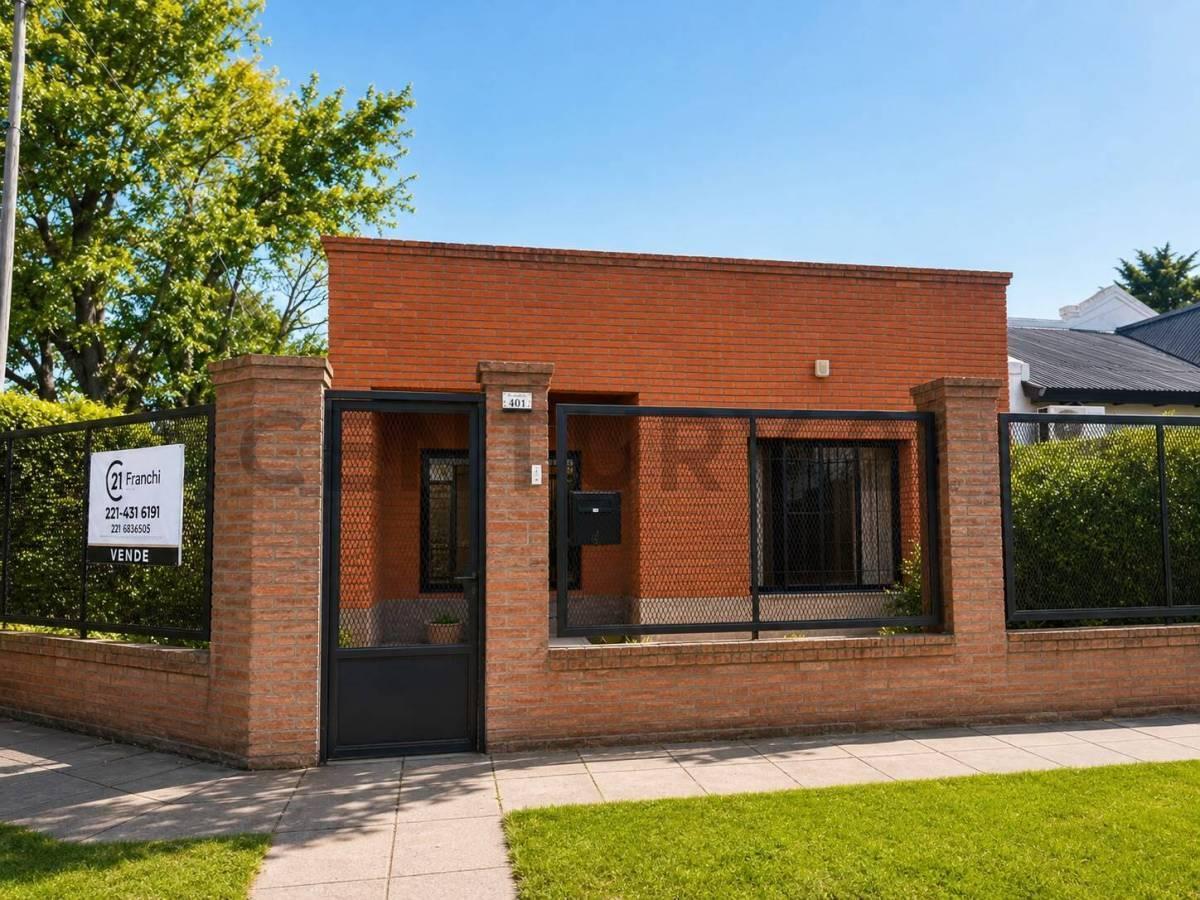 Foto de Casa en venta de 2 dormitorios en City Bell, imagen 1