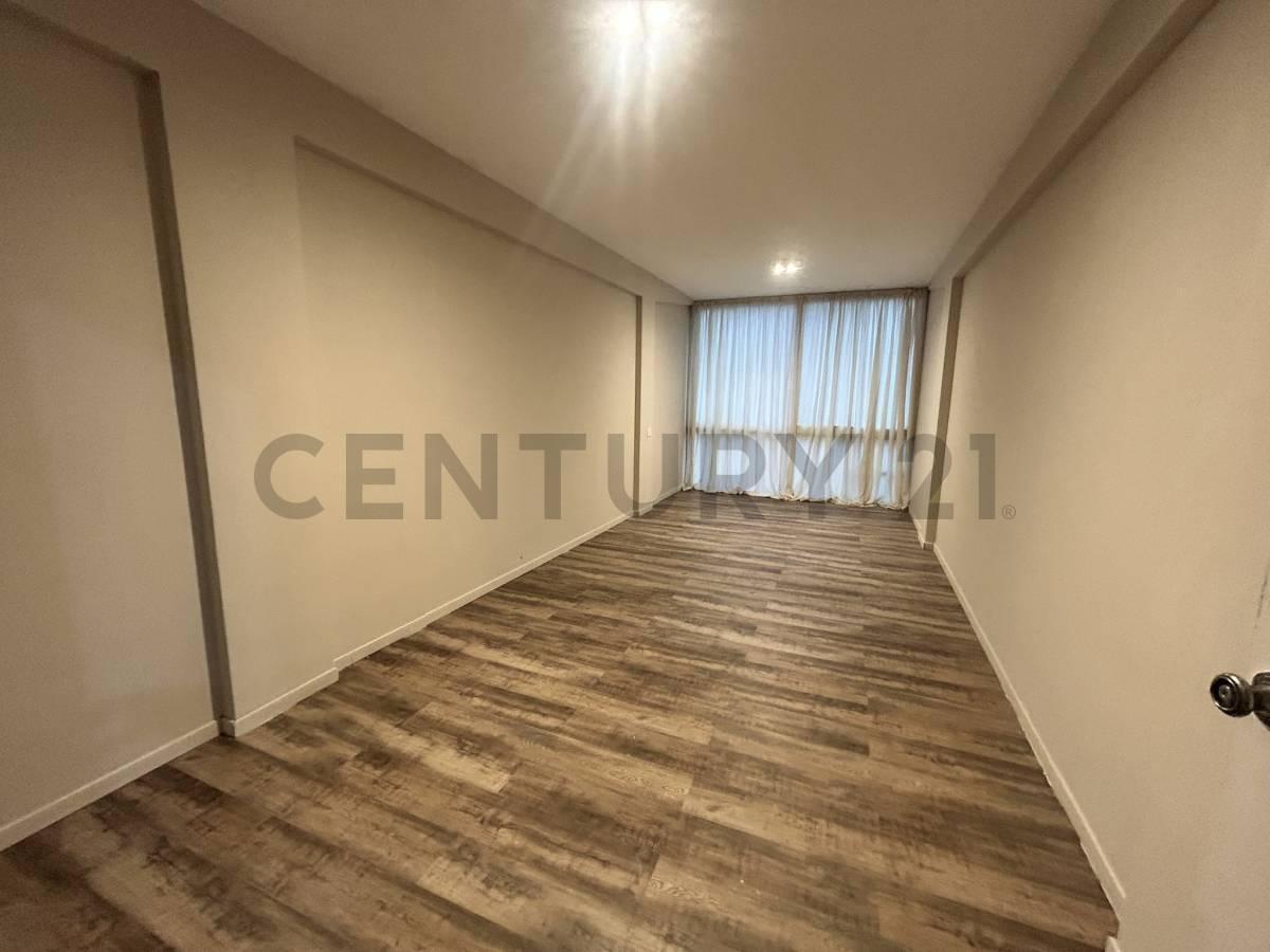 Foto de Alquiler y Venta de Oficina en el centro de La Plata, imagen 4