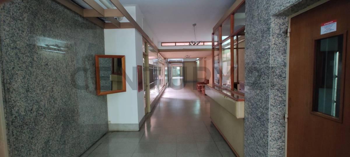 Foto de VENTA LOCAL COMERCIAL CENTRO LA PLATA, imagen 5