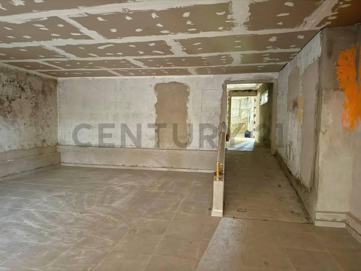 Foto de Venta de Local comercial - Posibilidad de distintos usos, imagen 4