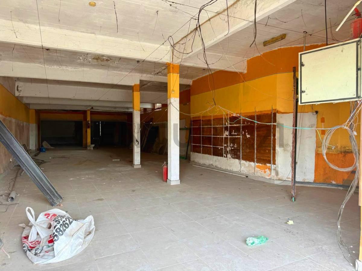 Foto de Venta de Local comercial - Posibilidad de distintos usos, imagen 2
