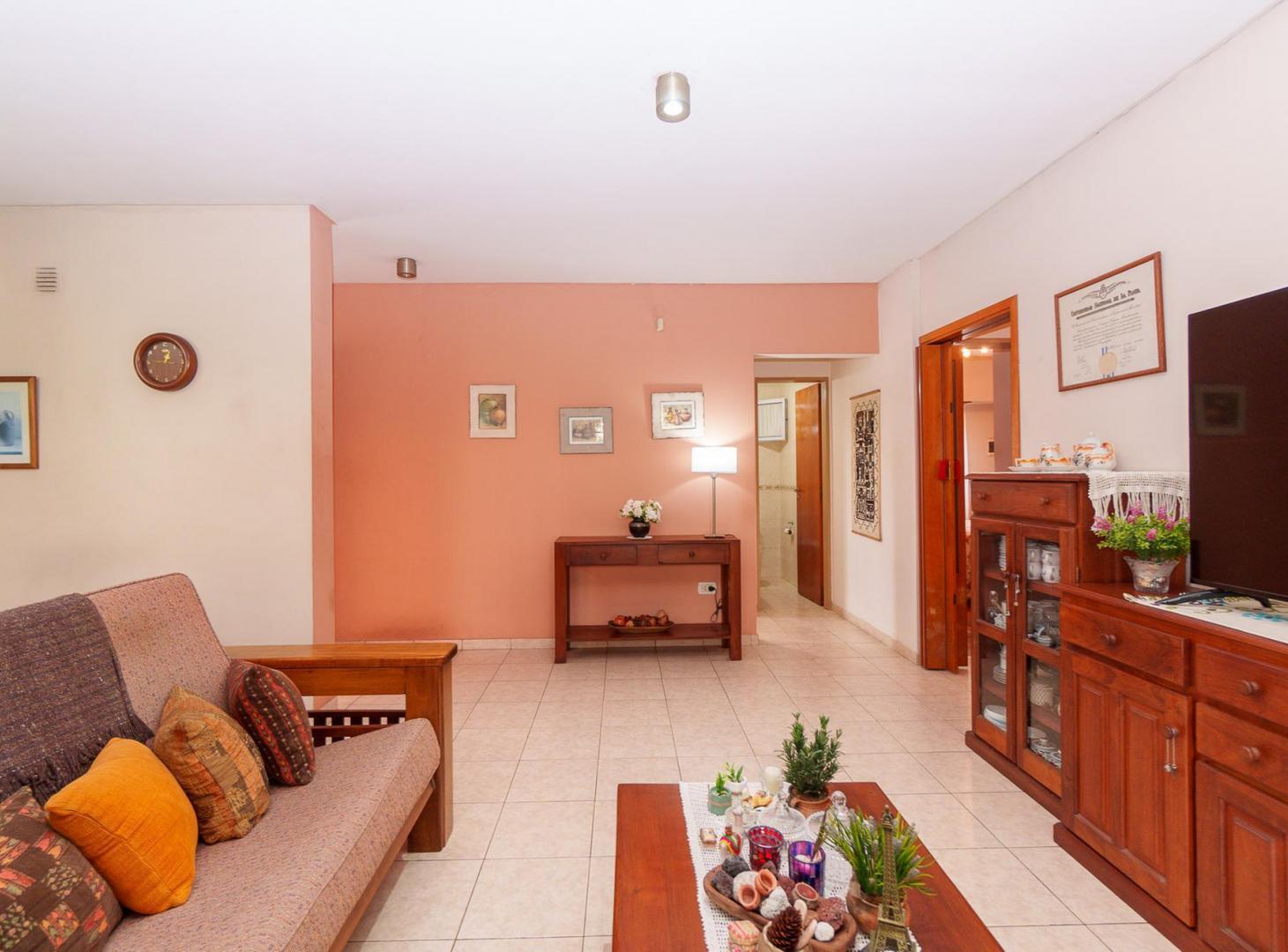 Foto de CASA 3 DORMITORIOS Y PATIO EN VENTA, imagen 4