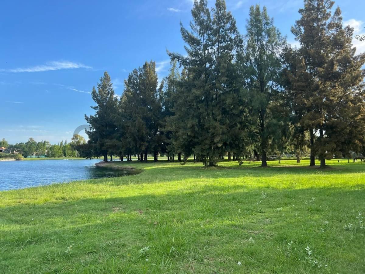 Foto de COUNTRY MIRALAGOS LOTE EN VENTA, imagen 2