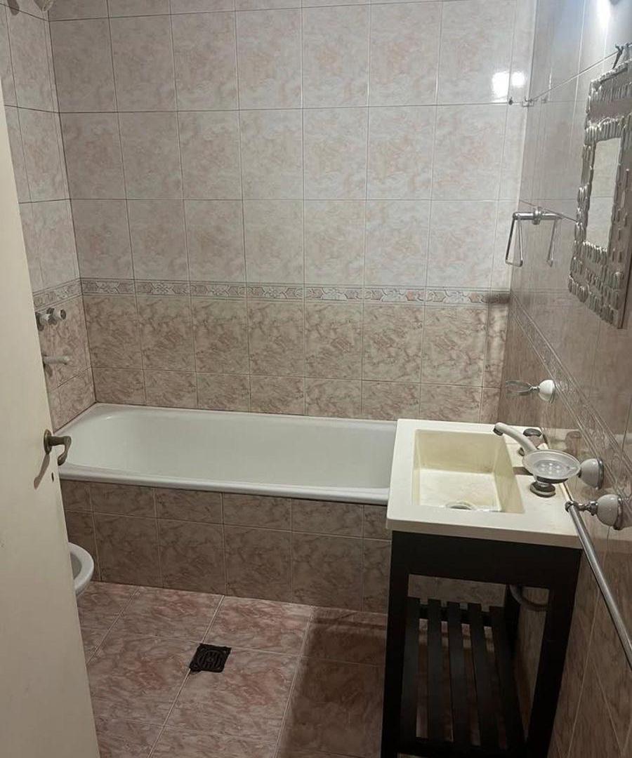 Foto de Casa de 80 m² con 2 dormitorios en alquiler en Canning, imagen 5
