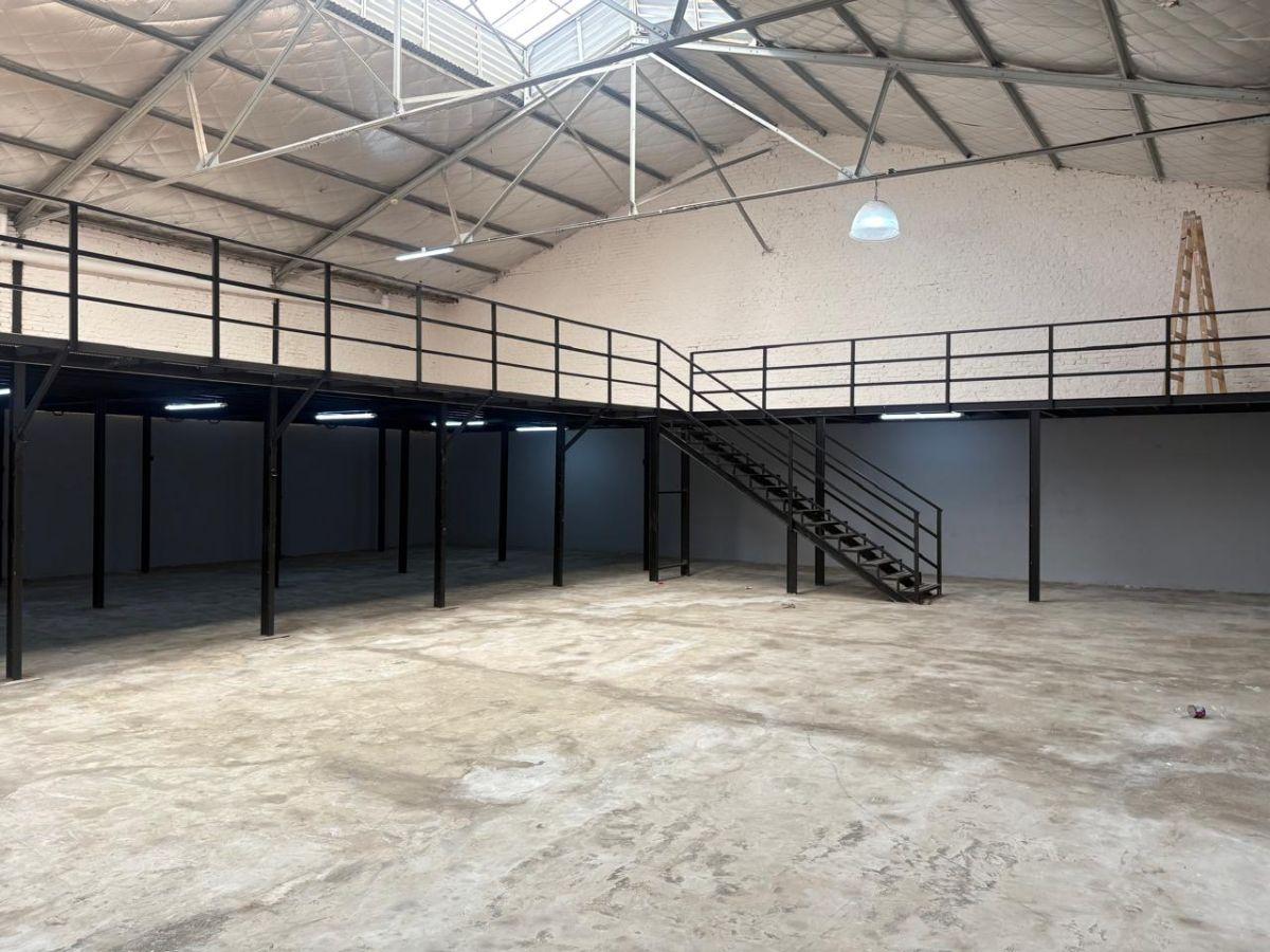 Foto de Excelente galpón en alquiler Ideal Fabrica/GYM, imagen 4