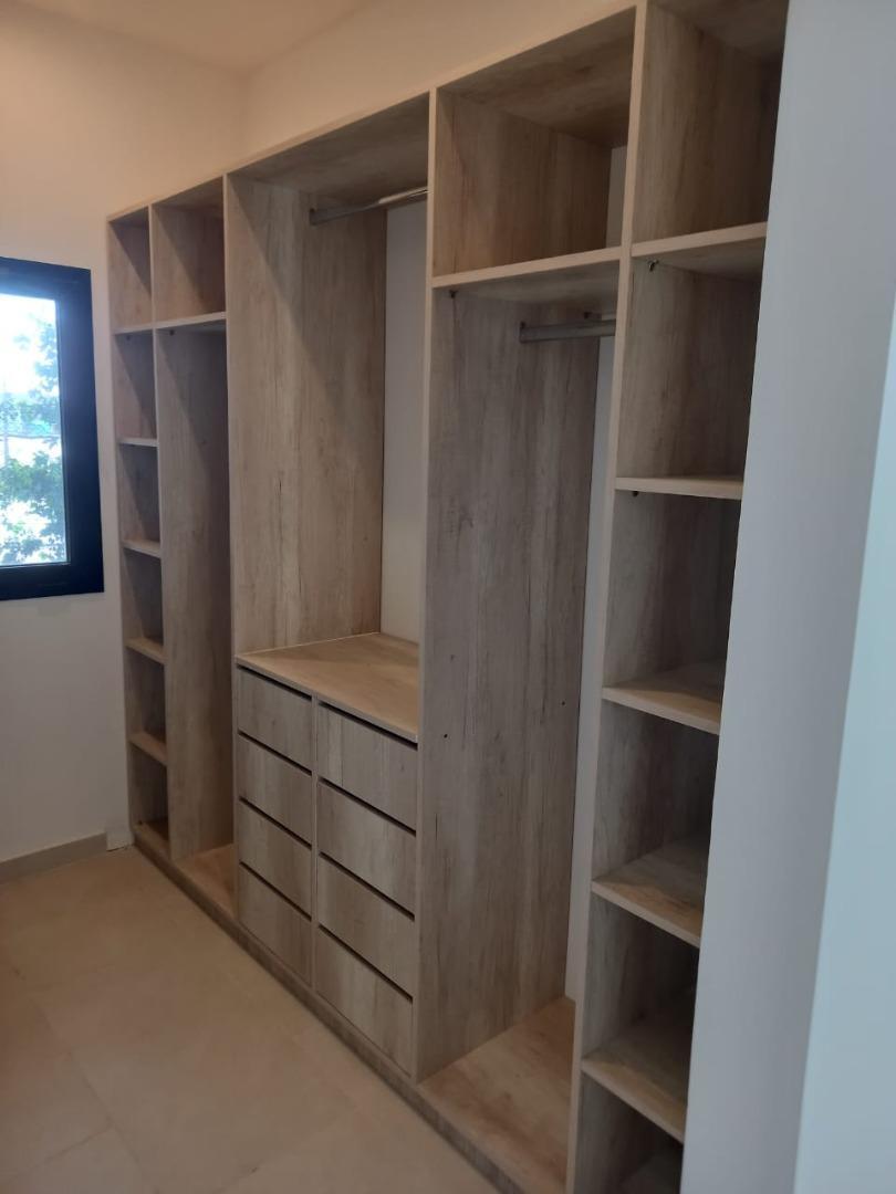 Casa en Venta, 4 Ambientes, Santa Elena, Pilar del Este 5