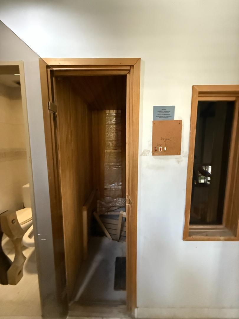 Venta de Hotel en Pilar 5