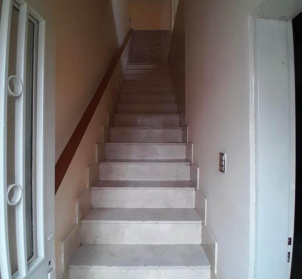Foto de IMPORTANTE PROPIEDAD CON LOCAL EN VENGA BARRIO JORGE CURA ROSARIO, imagen 5