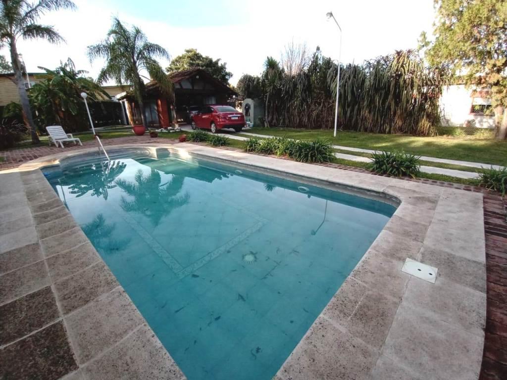 Casa Quinta con Piscina en Venta en Pueblo Belgrano, Gualeguaychú. 4
