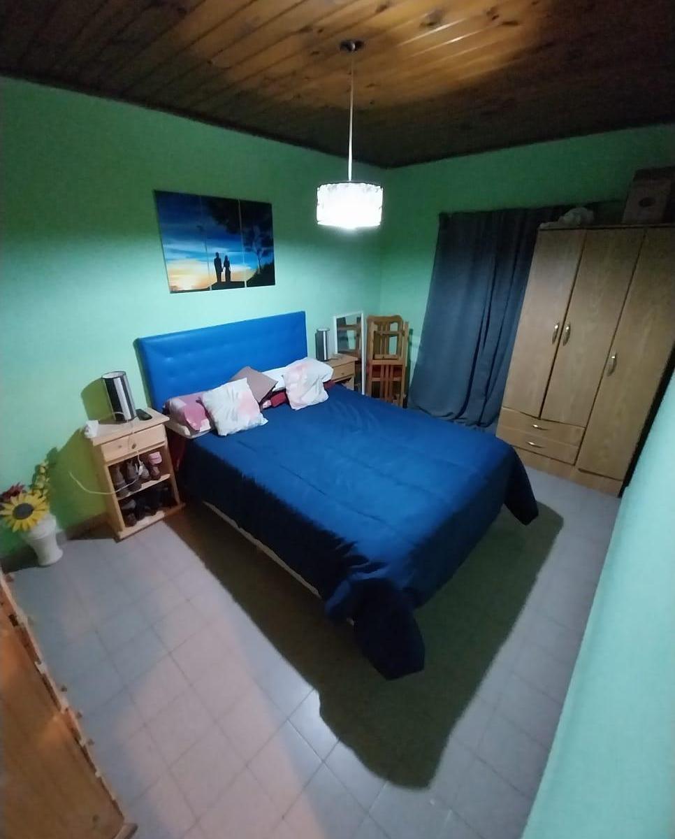 Casa de 3 Ambientes y Departamento en Barrio "Vicoer de Rioja". 1