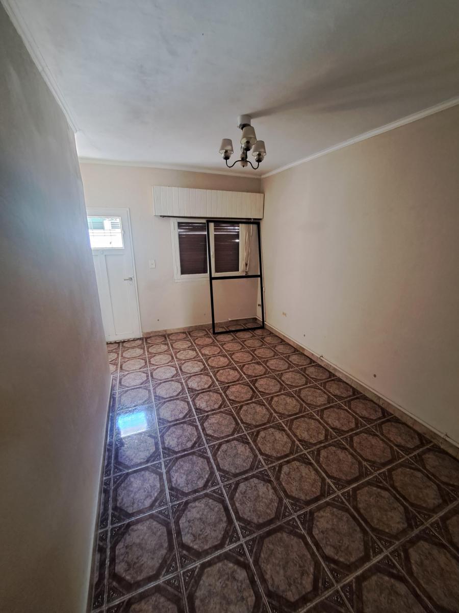 Casa Centrica en Venta en Buen Estado Lista Para Habitar. 5