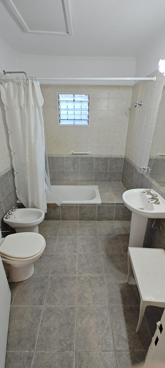 Casa Quinta en Zona de Regimiento, Urquiza Al Oeste, Gualeguaychú. 5