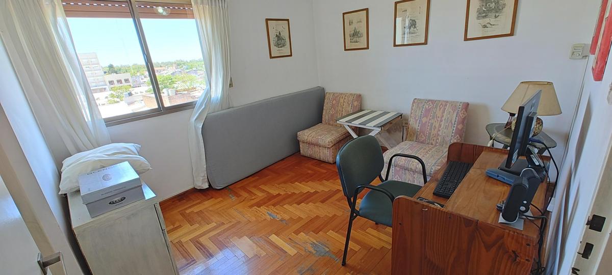 Departamento en Pleno Centro con Cochera en Gualeguaychú. 5
