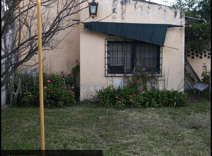 Casa en venta Urquiza al Oeste Parada 10 - Barrio Binelli 4