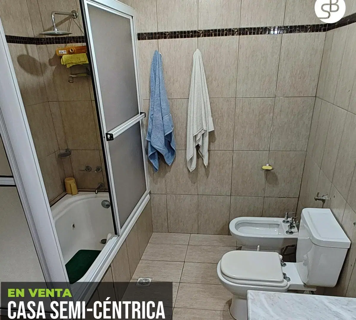 Casa en venta luminosa con garaje y patio -Gualeguaychú – Entre Ríos. 8