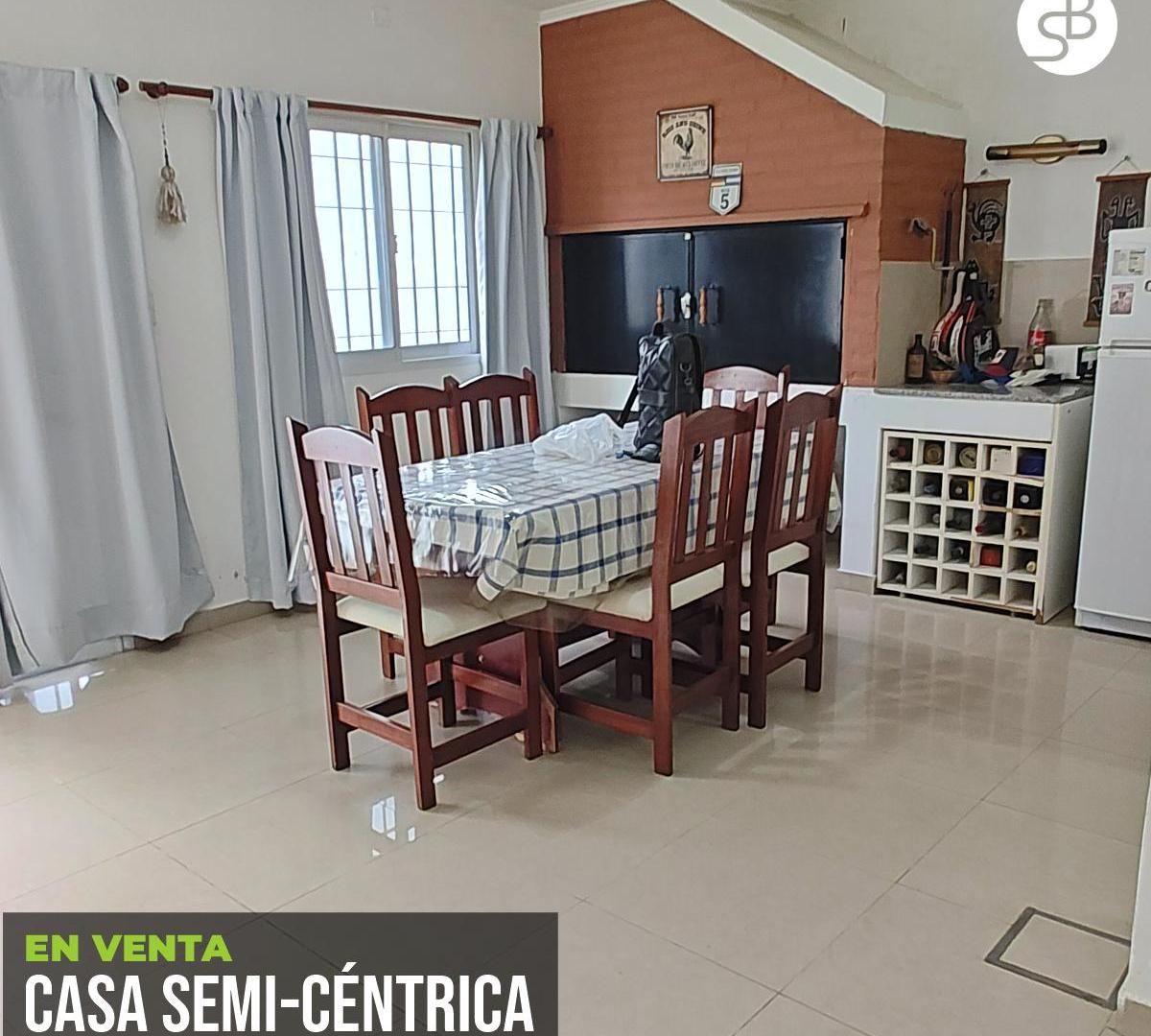 Foto de Casa en venta luminosa con garaje y patio -Gualeguaychú – Entre Ríos., imagen 1