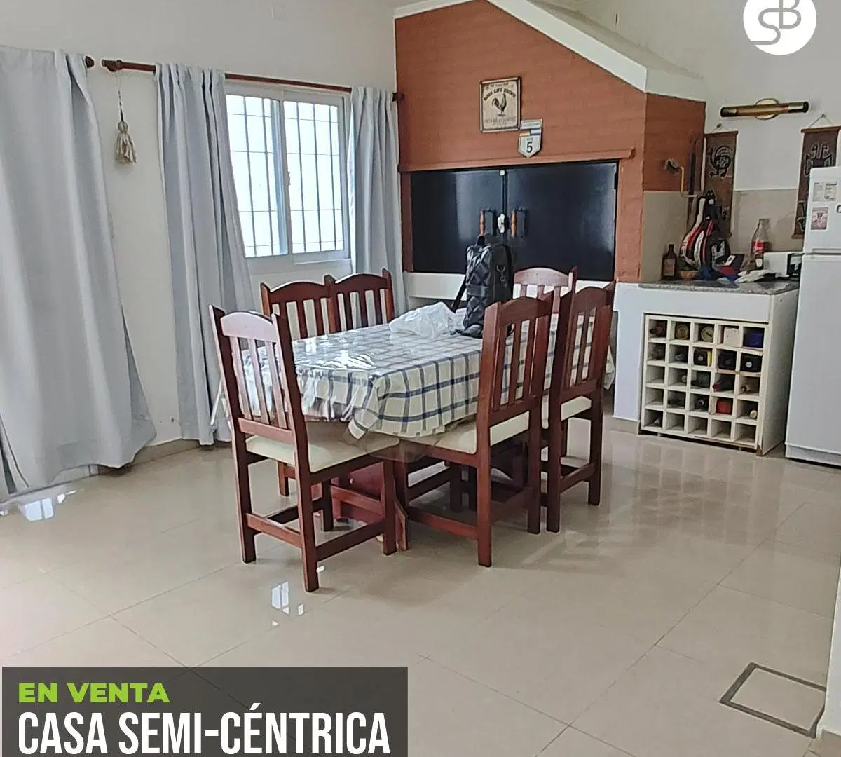 Casa en venta luminosa con garaje y patio -Gualeguaychú – Entre Ríos. 1