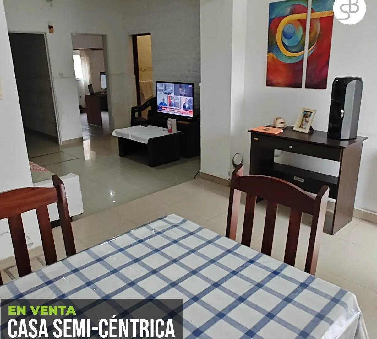 Casa en venta luminosa con garaje y patio -Gualeguaychú – Entre Ríos. 2