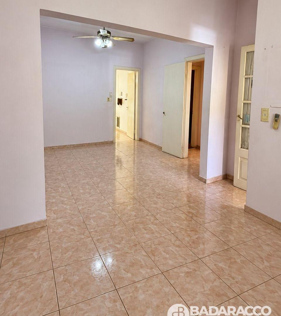 Foto de CASA EN UBICACIÓN PRIVILEGIADA. GUALEGUAYCHU Ubicación: Andrade 640, imagen 2
