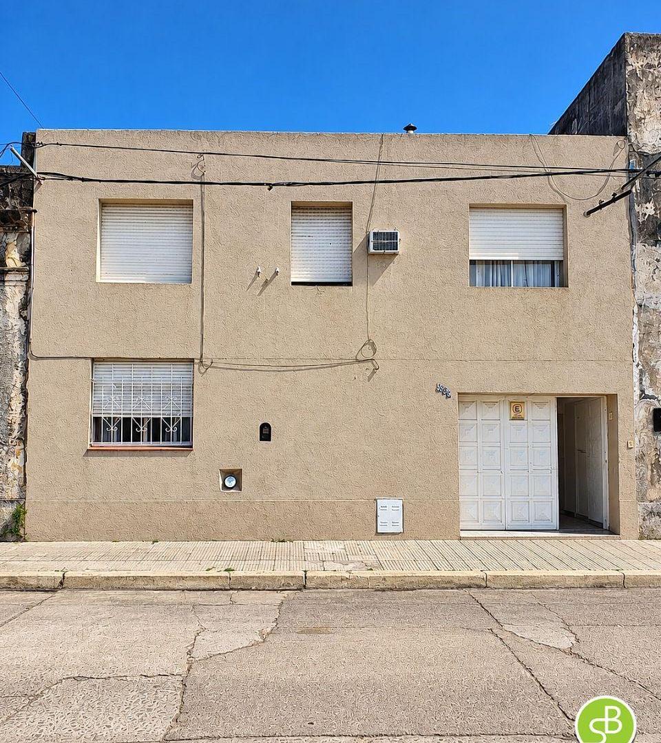 Foto de VENTA. Casa de 3 dormitorios zona Costanera. Gualeguaychú, ER, imagen 2